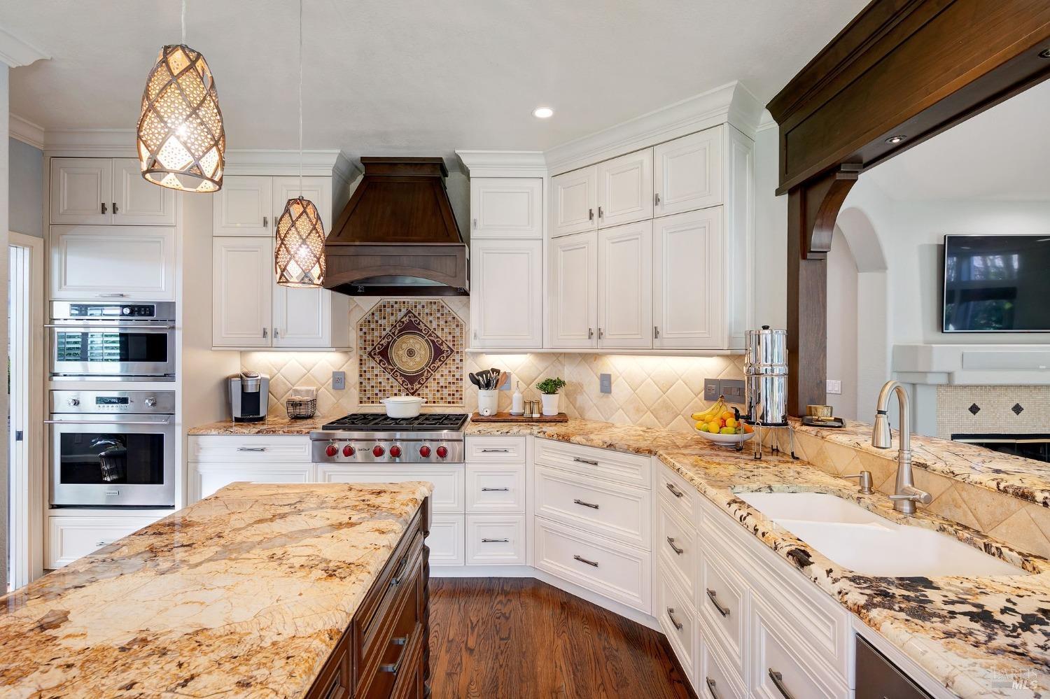 4744 Devonshire Place