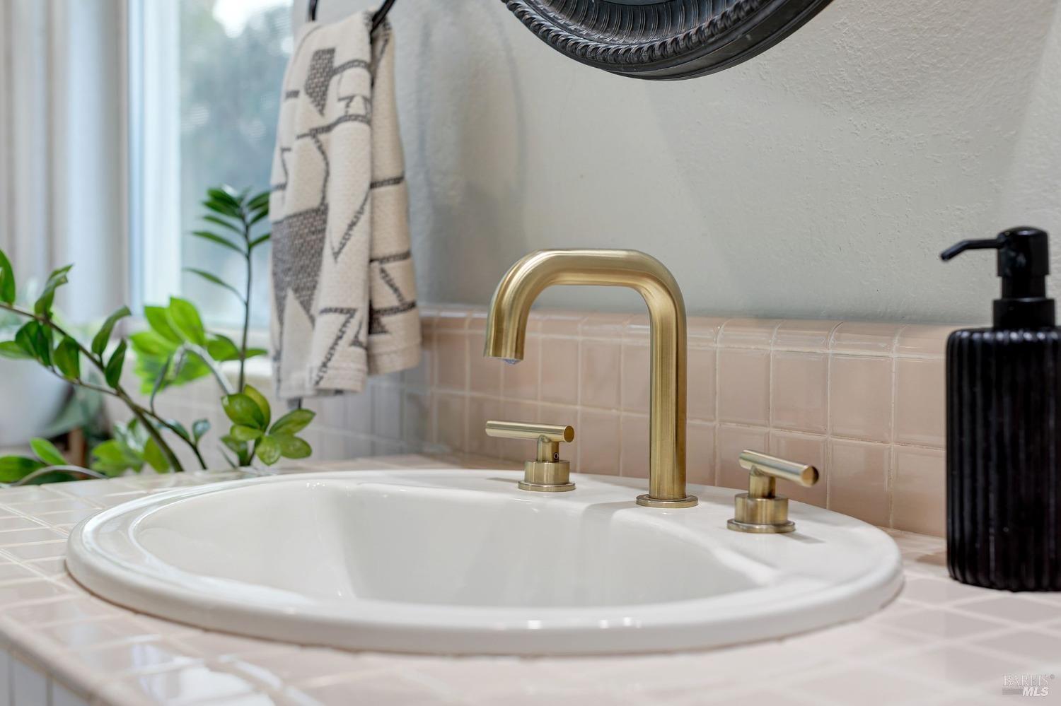 4744 Devonshire Place