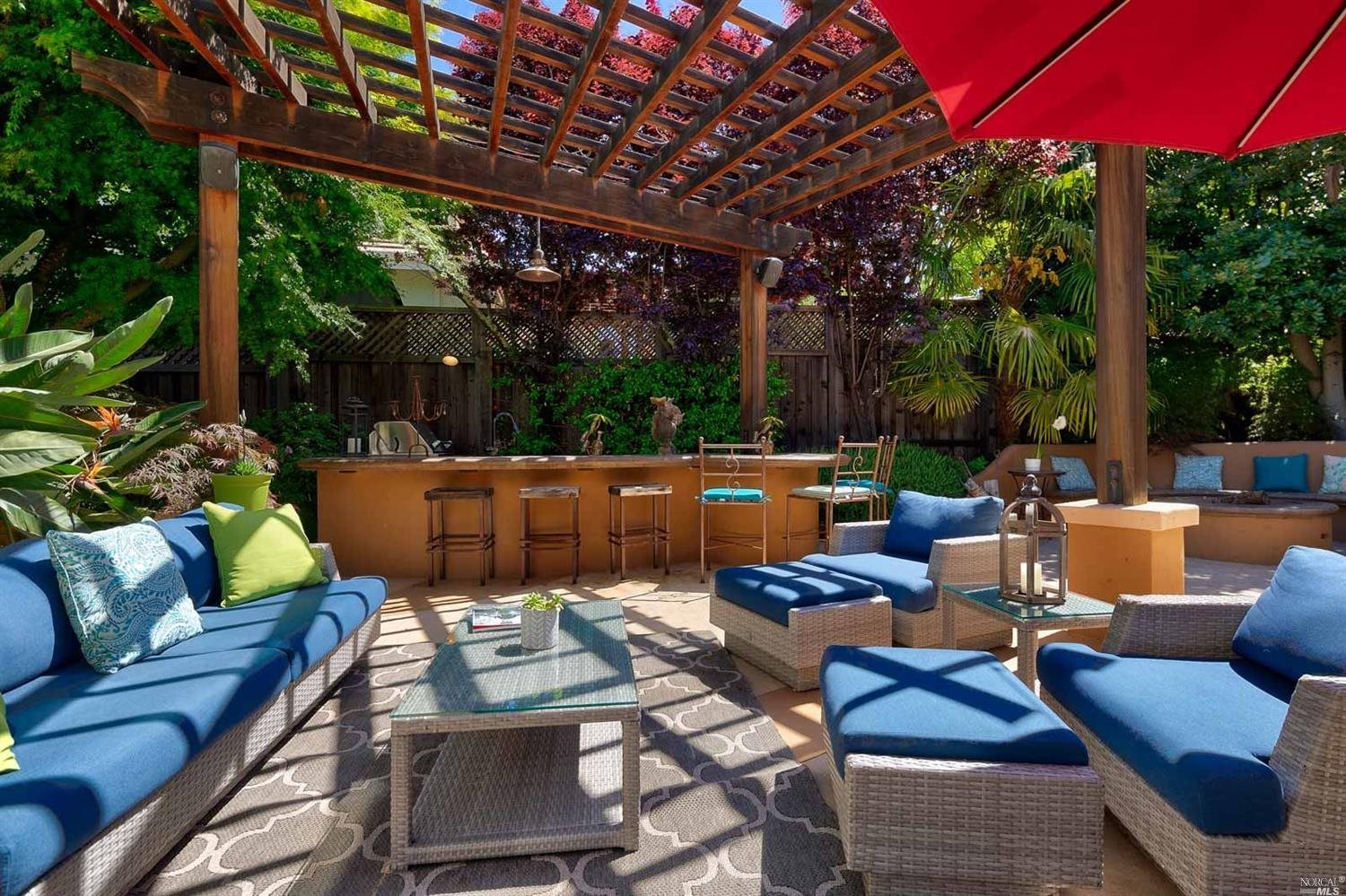 4744 Devonshire Place