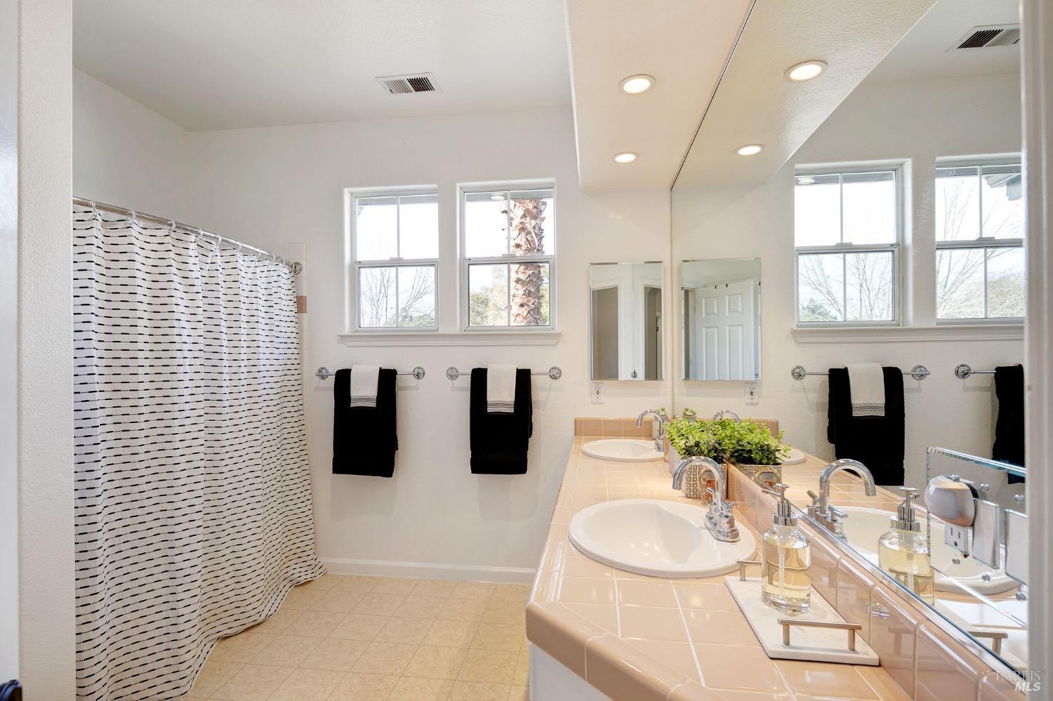 4744 Devonshire Place