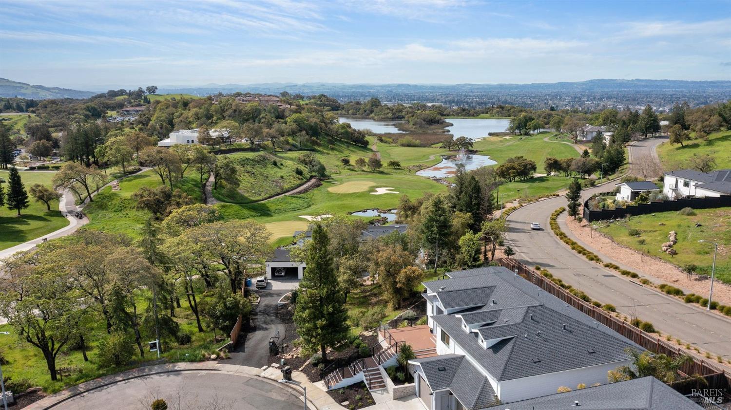 3711 Llyn Glaslyn Pl