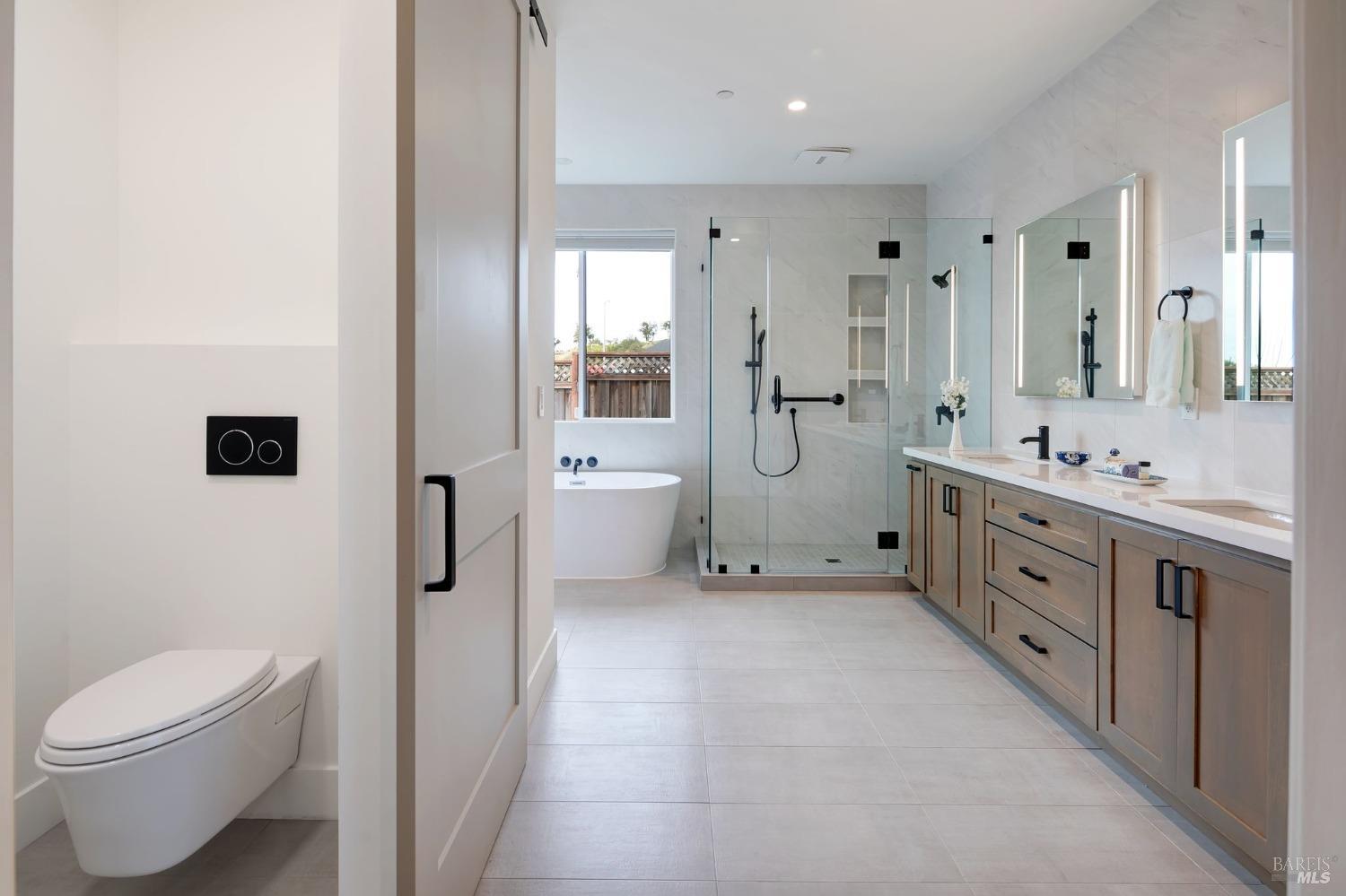 3711 Llyn Glaslyn Pl