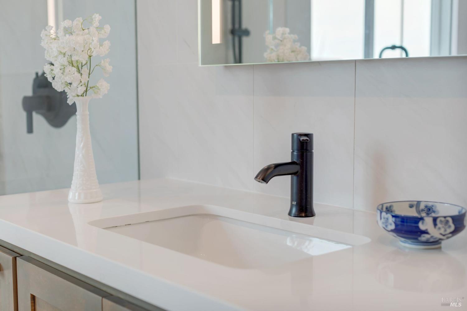 3711 Llyn Glaslyn Pl