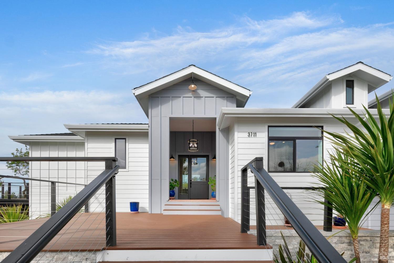 3711 Llyn Glaslyn Pl