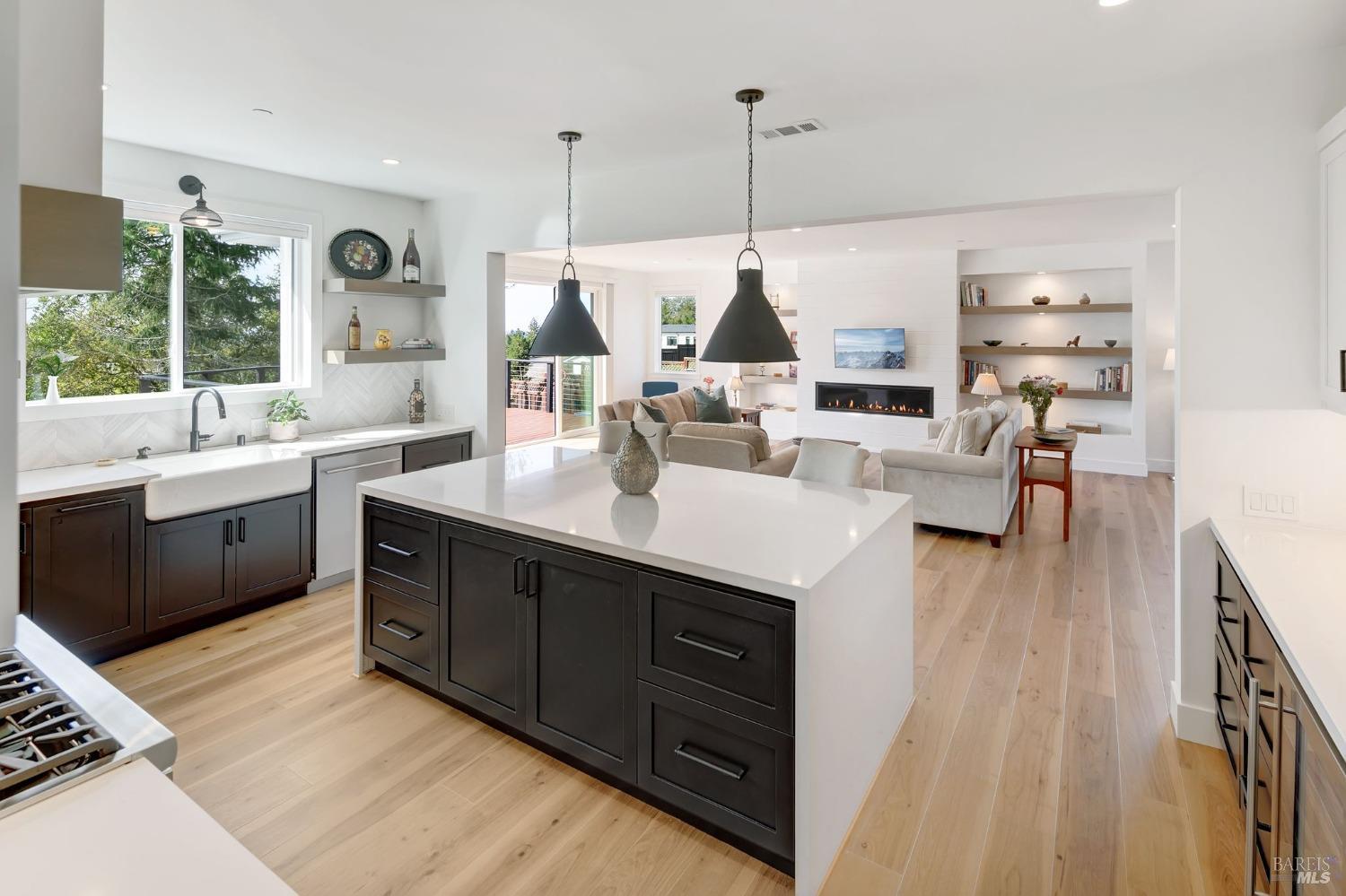 3711 Llyn Glaslyn Pl