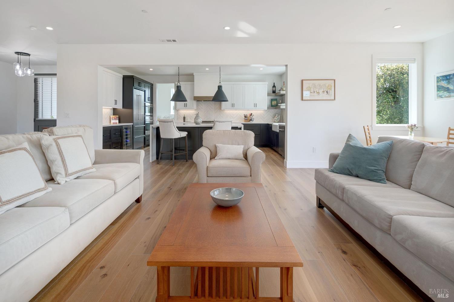 3711 Llyn Glaslyn Pl