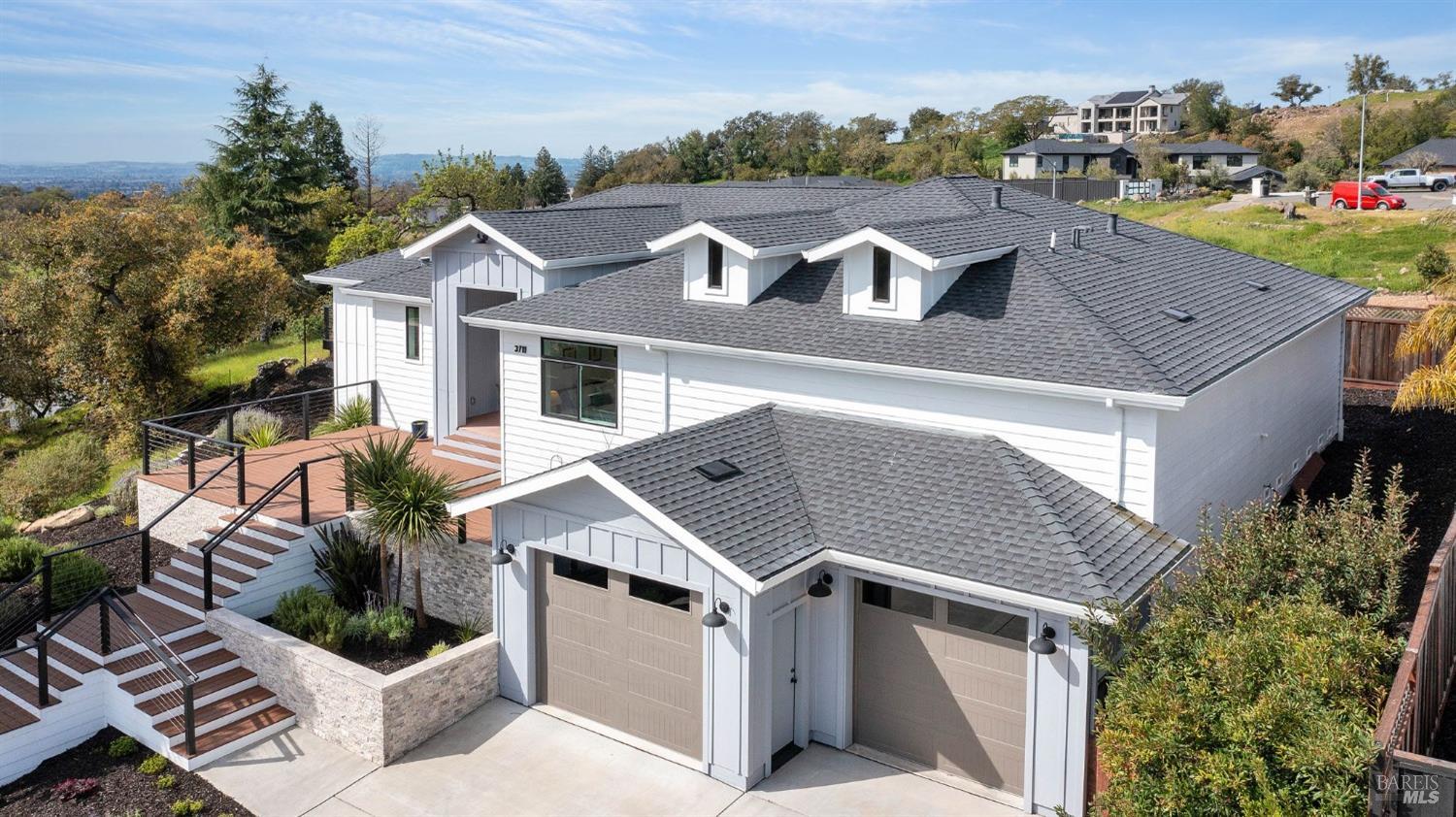 3711 Llyn Glaslyn Pl