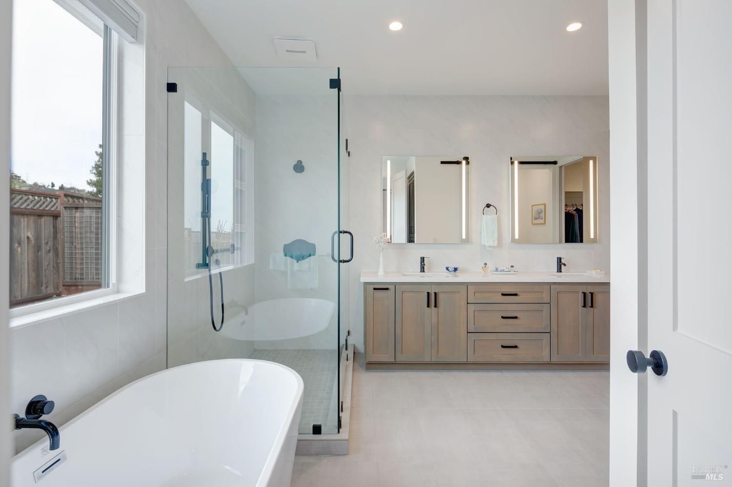 3711 Llyn Glaslyn Pl