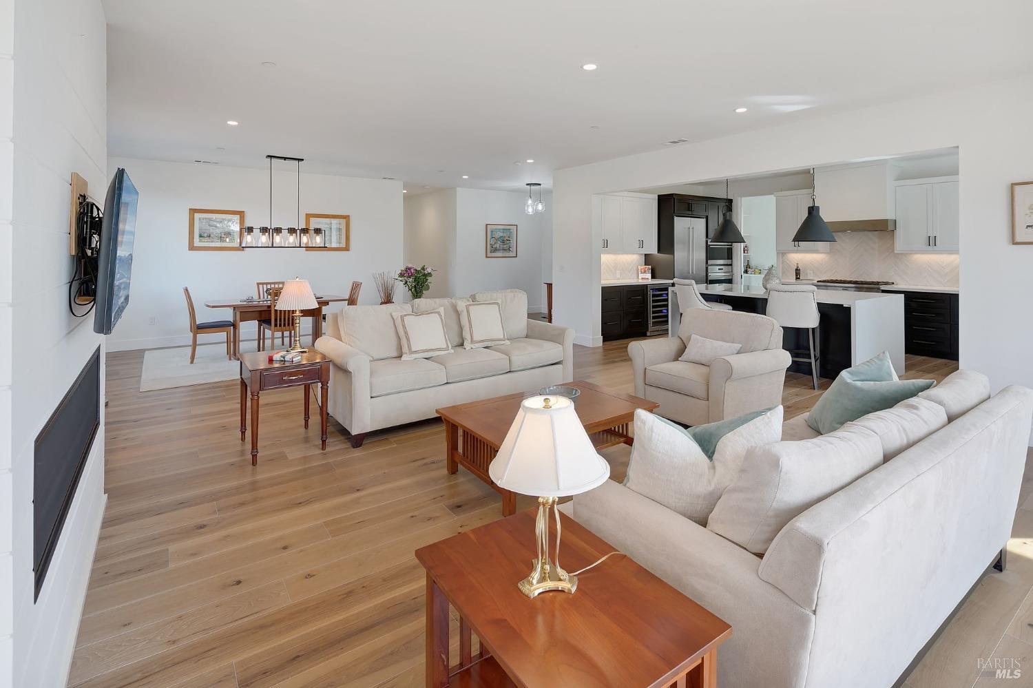 3711 Llyn Glaslyn Pl