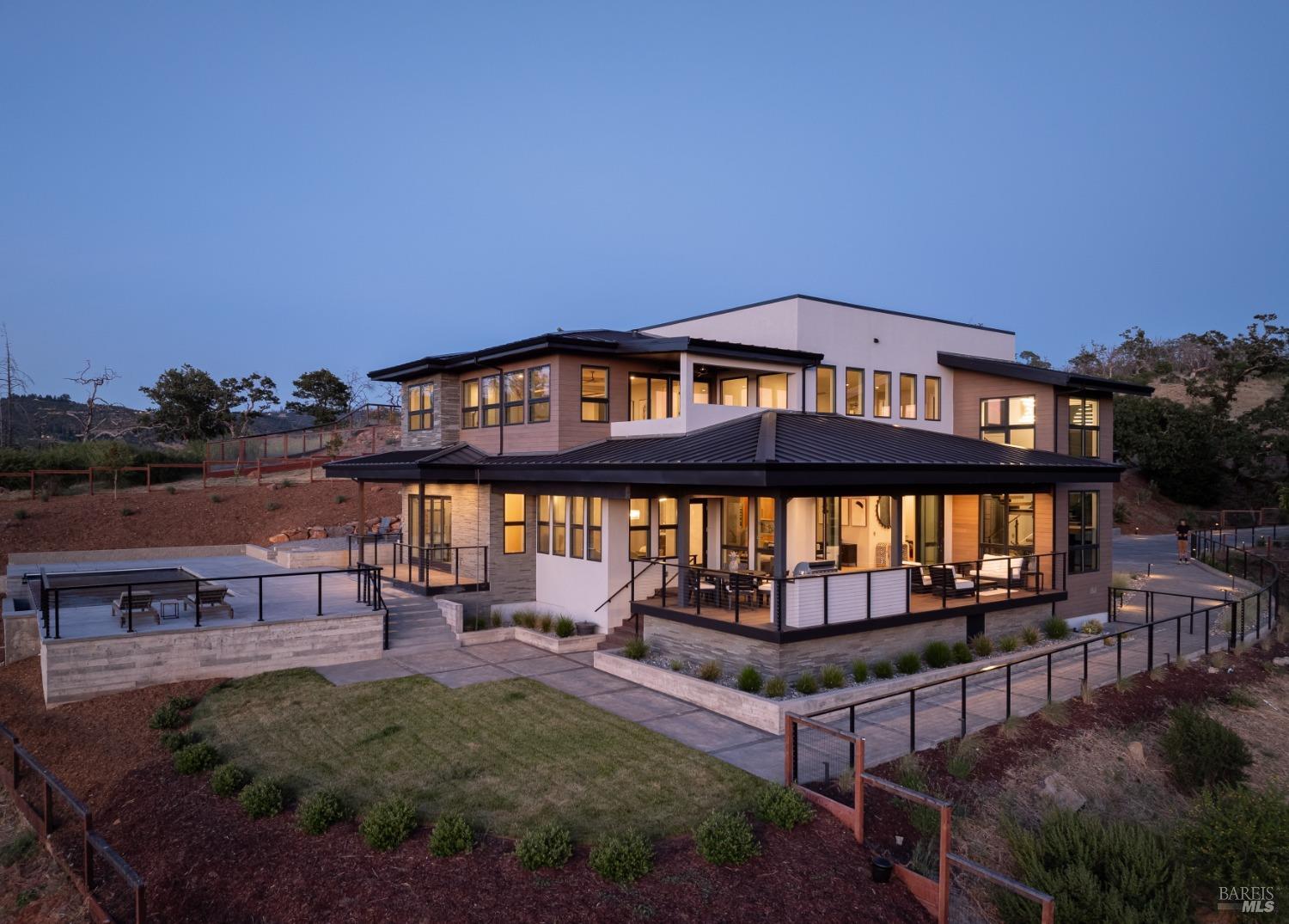 3958 Saint Andrews Dr