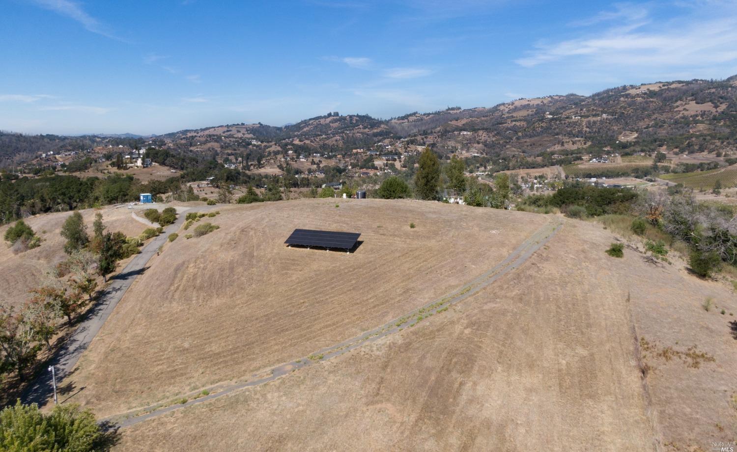 3437 Hidden Hills Dr