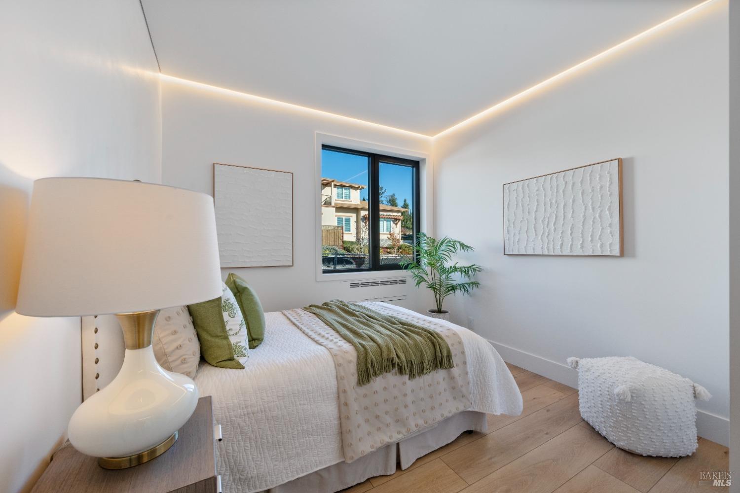 1995 W Bristlecone Ct