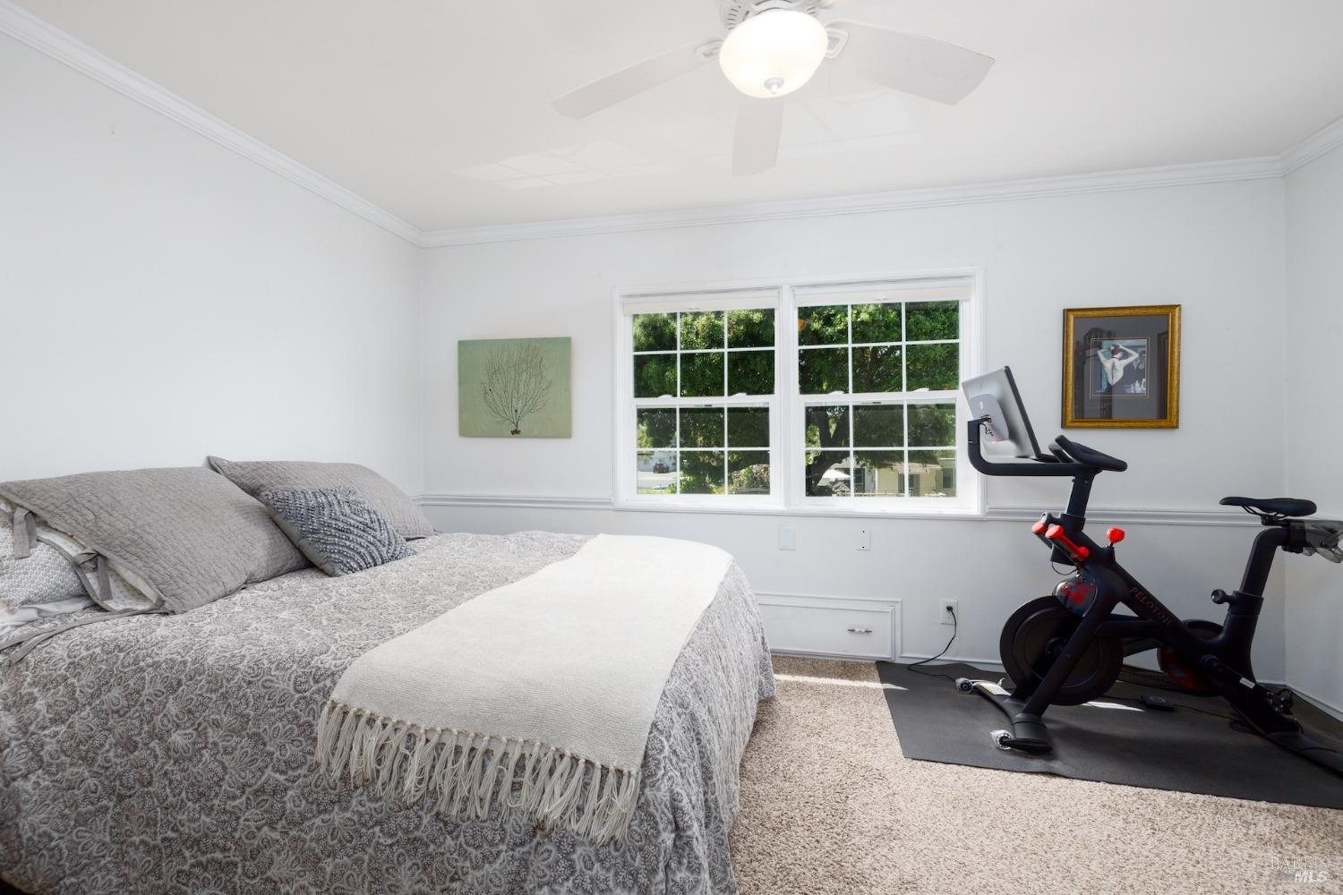 615-623 Mcdonald Ave