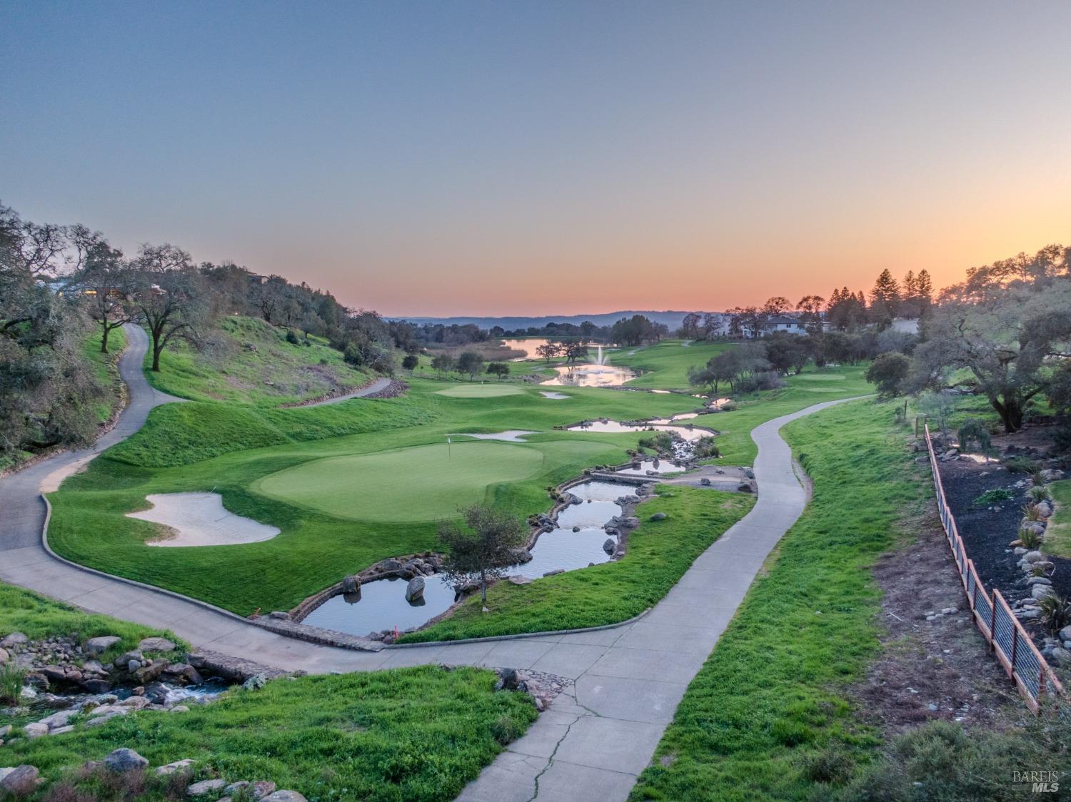 3703 Llyn Glaslyn Pl