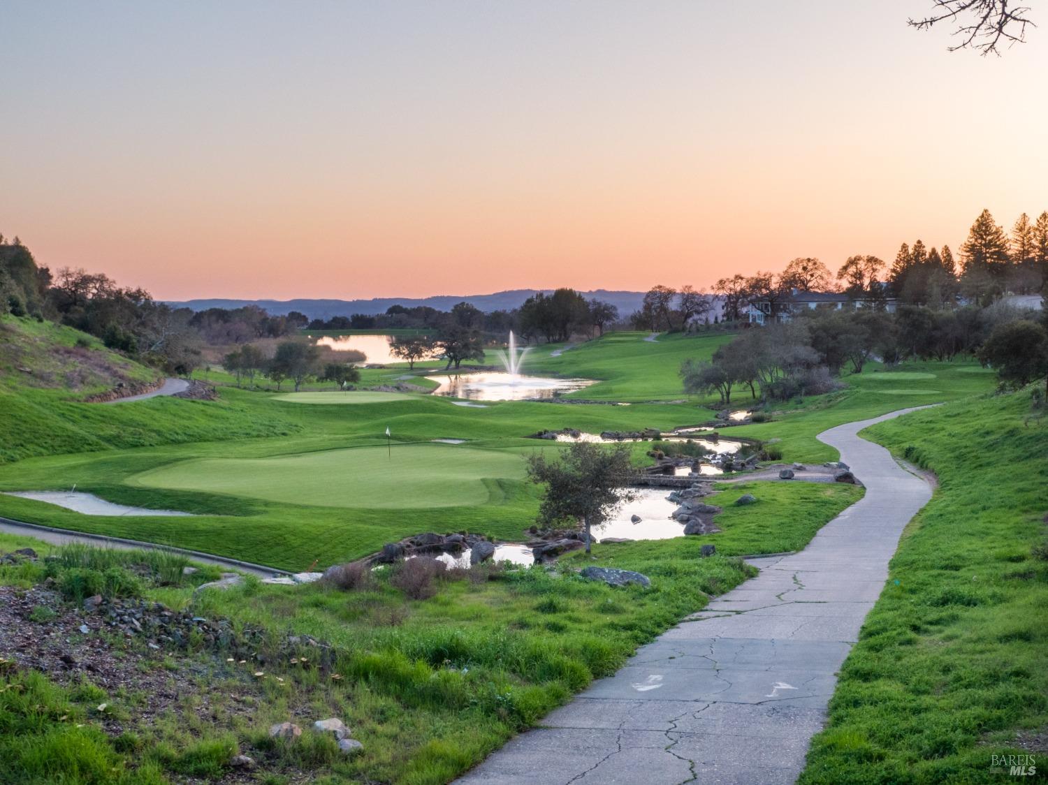 3703 Llyn Glaslyn Pl