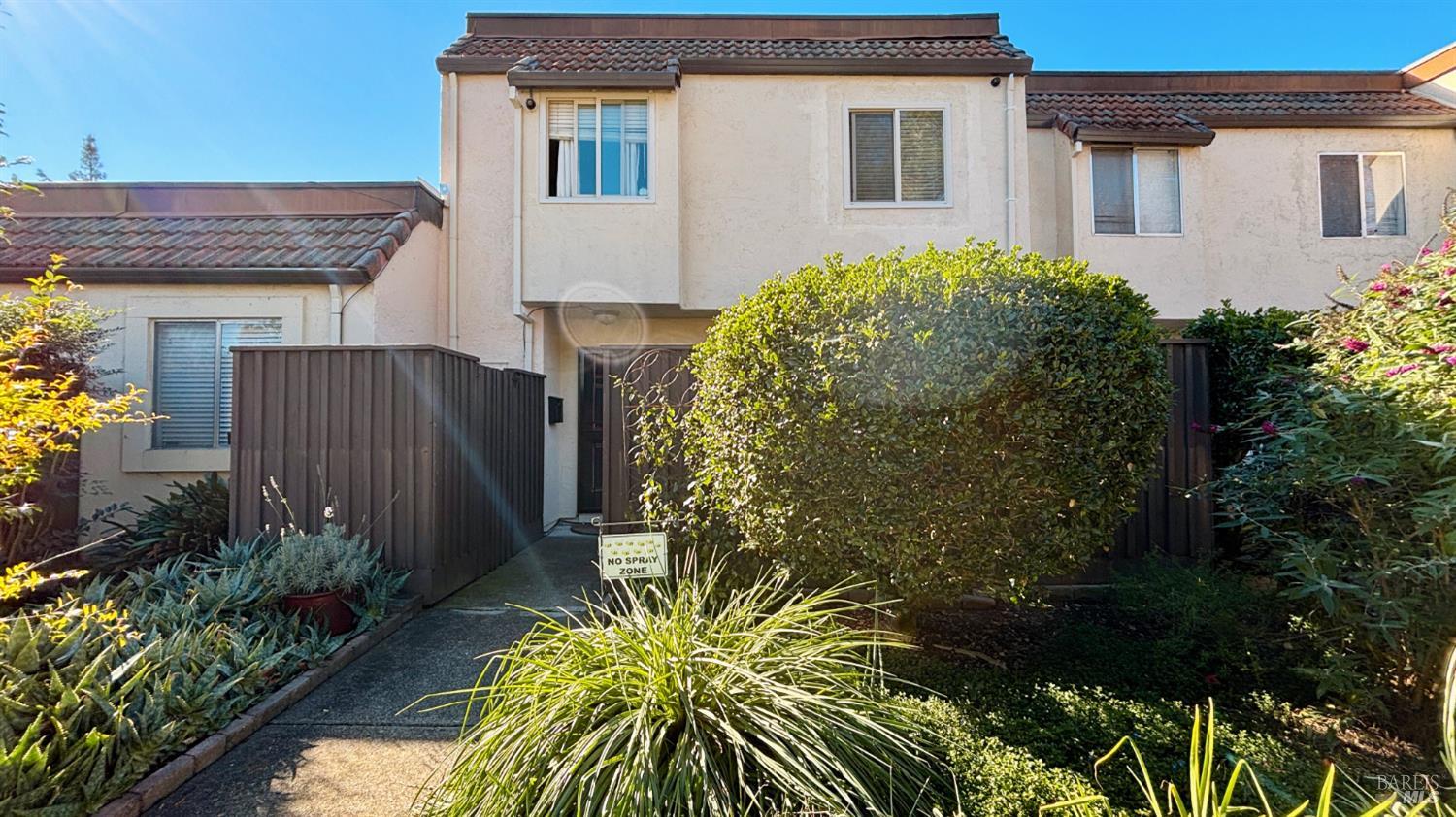 1749 Las Raposas Court