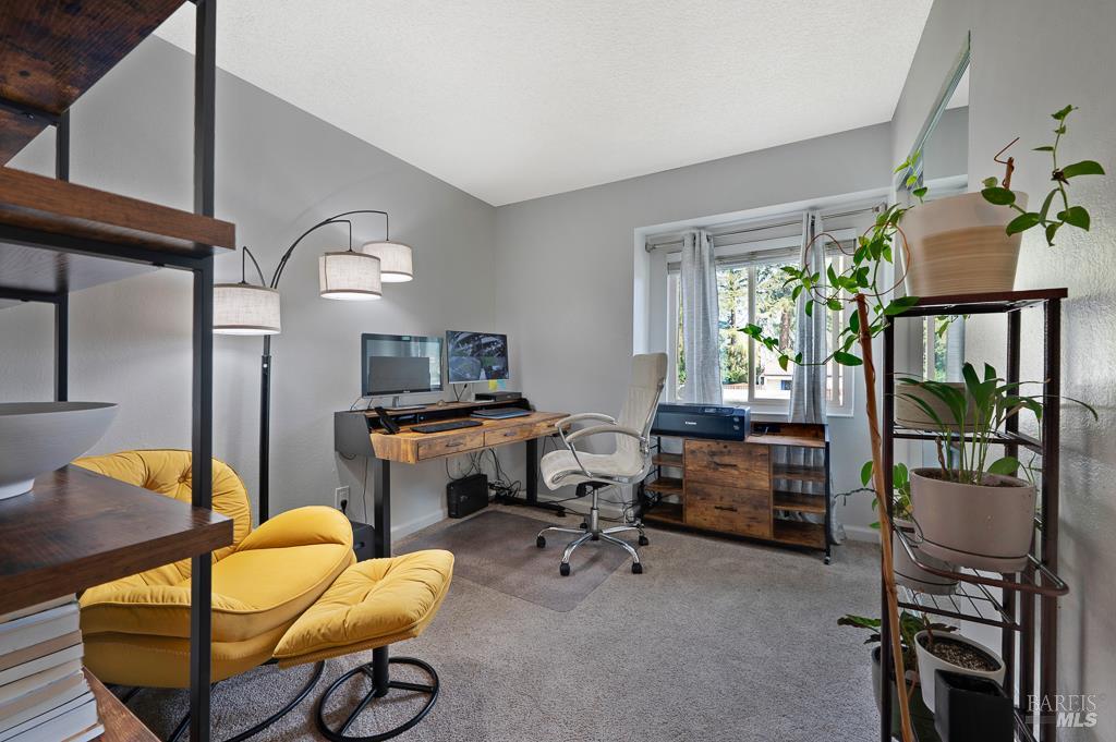 1749 Las Raposas Court