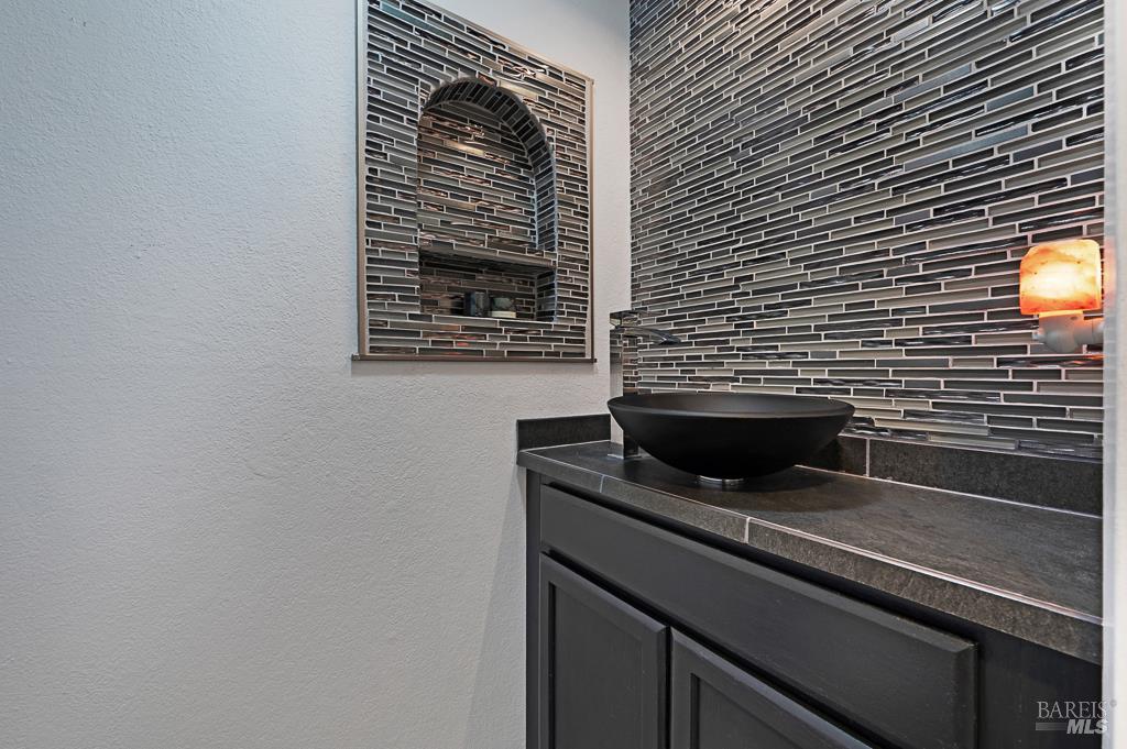 1749 Las Raposas Court