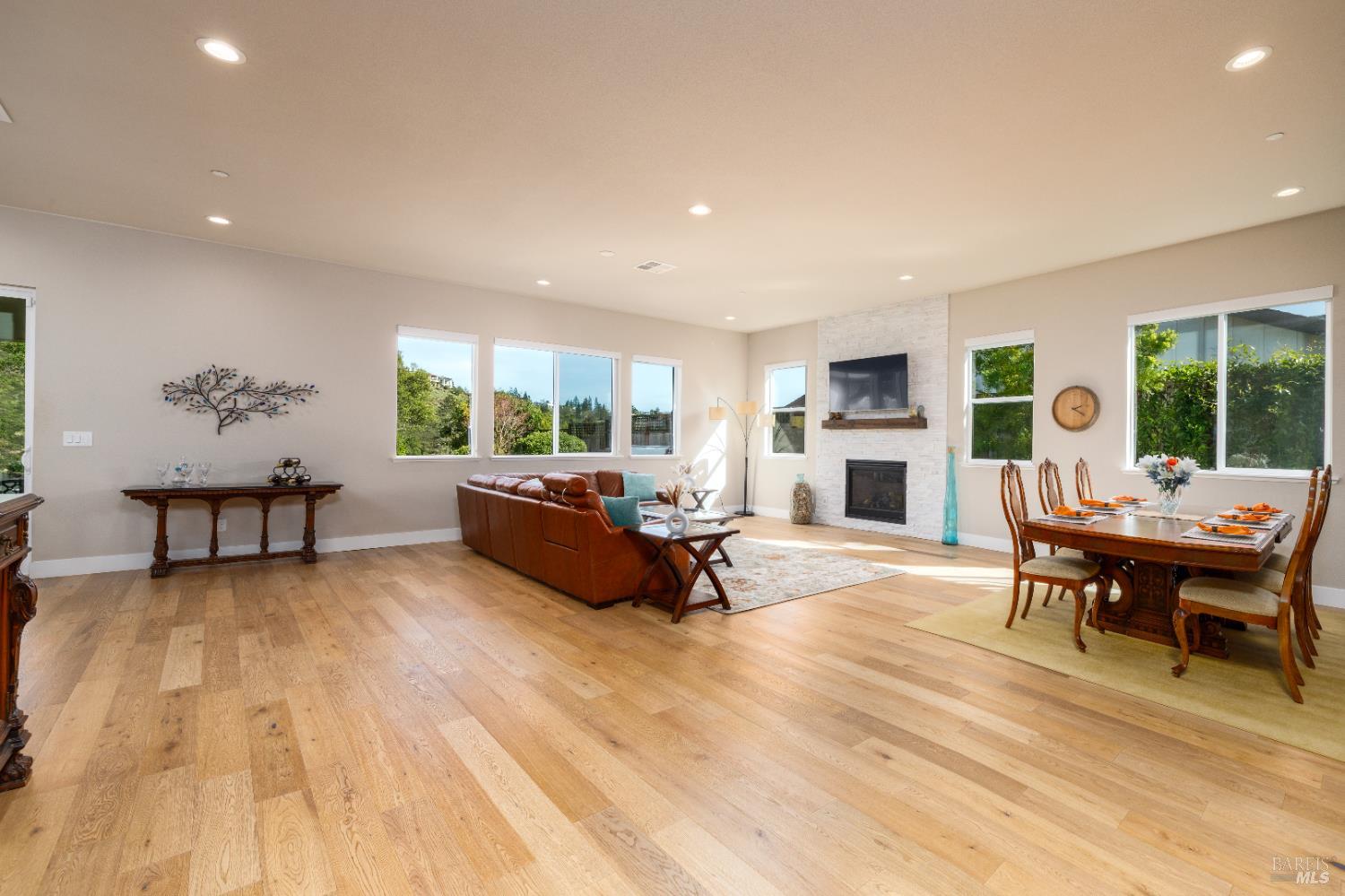 3744 Crown Hill Drive