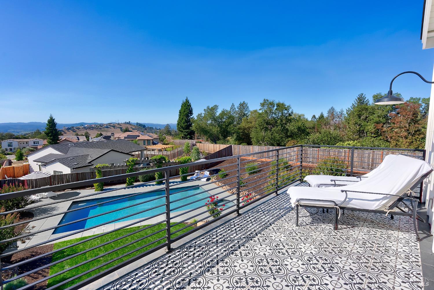 3724 Stanhope Court