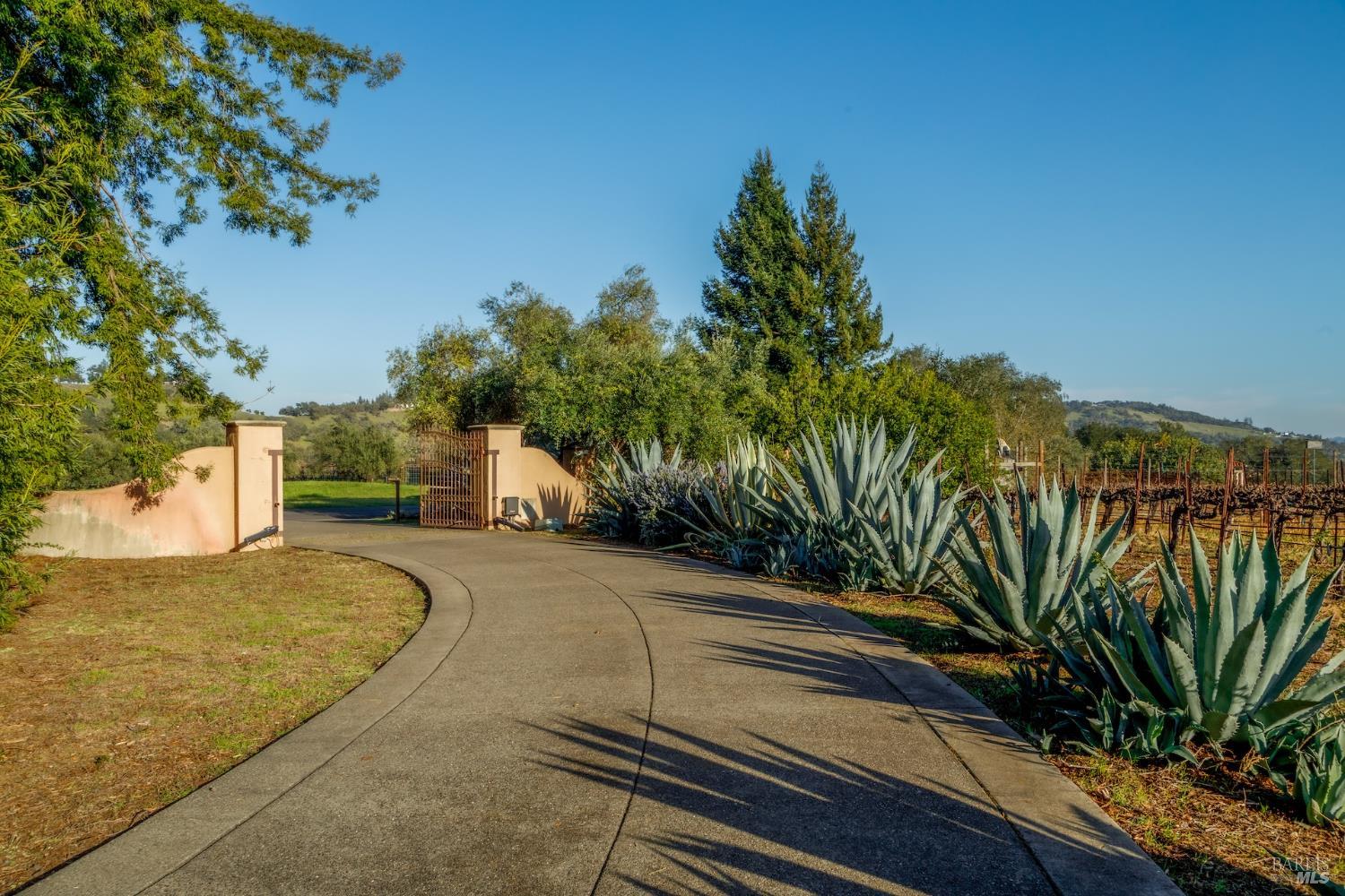 1980 Redwood Hill Court