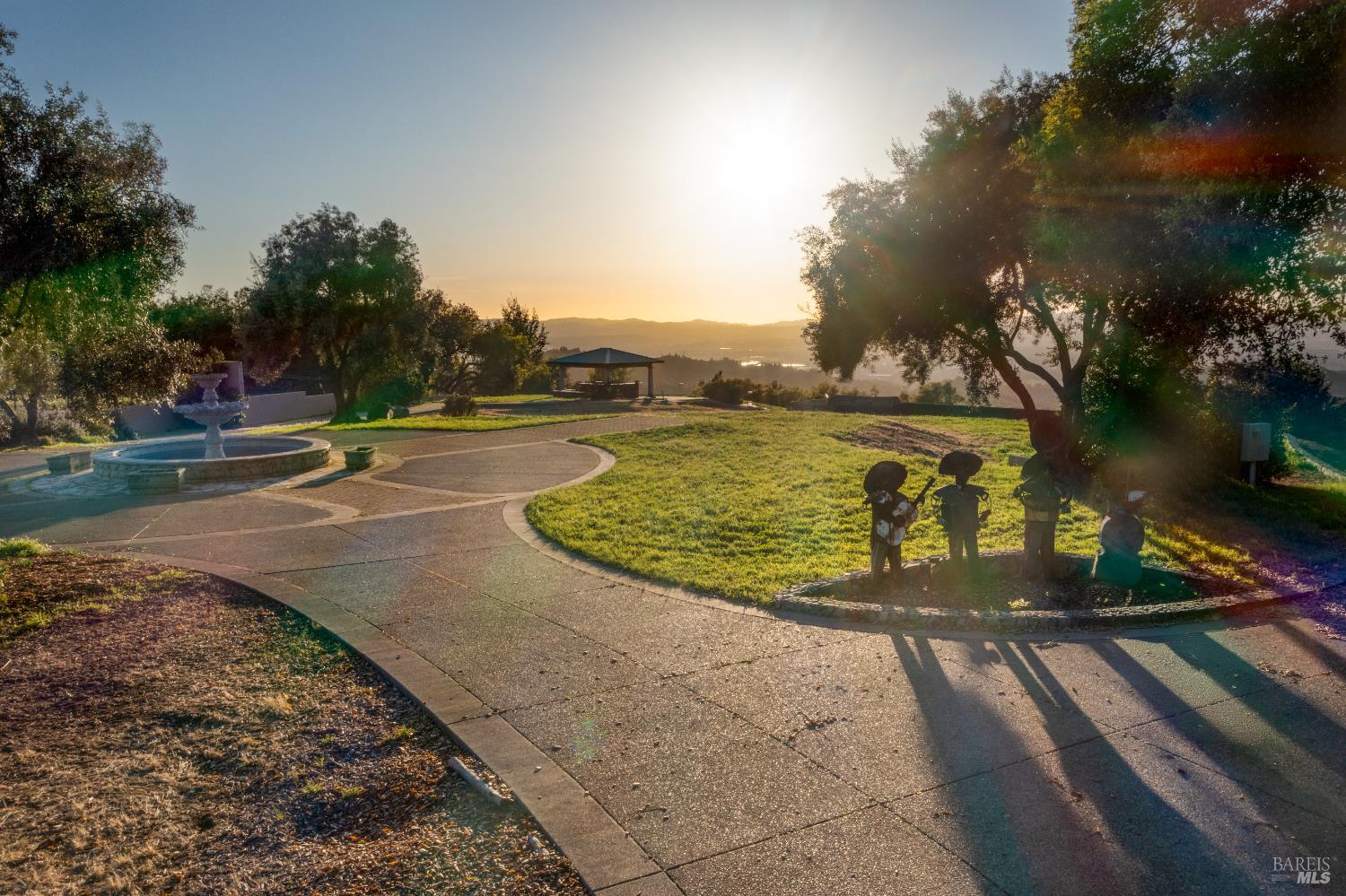 1980 Redwood Hill Court