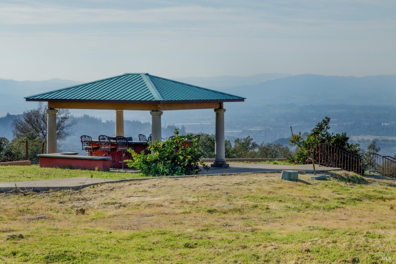 1980 Redwood Hill Court