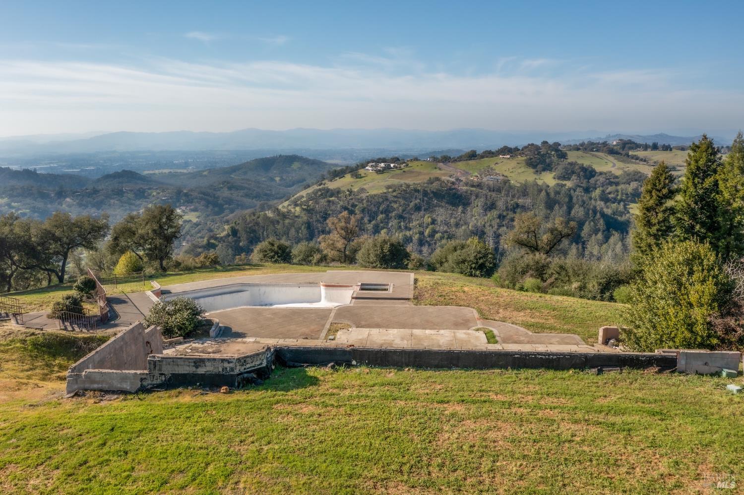 1980 Redwood Hill Court