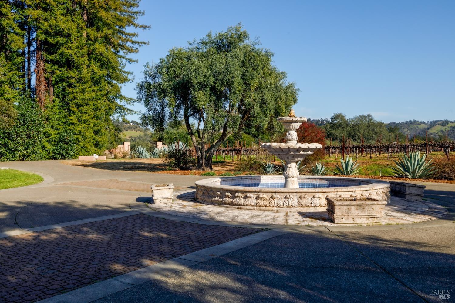 1980 Redwood Hill Court