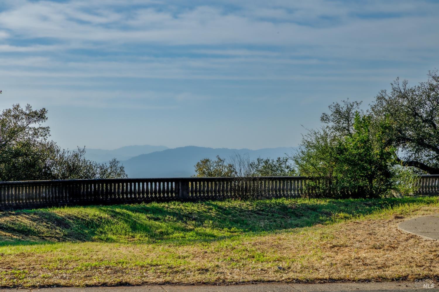 1960 Redwood Hill Court