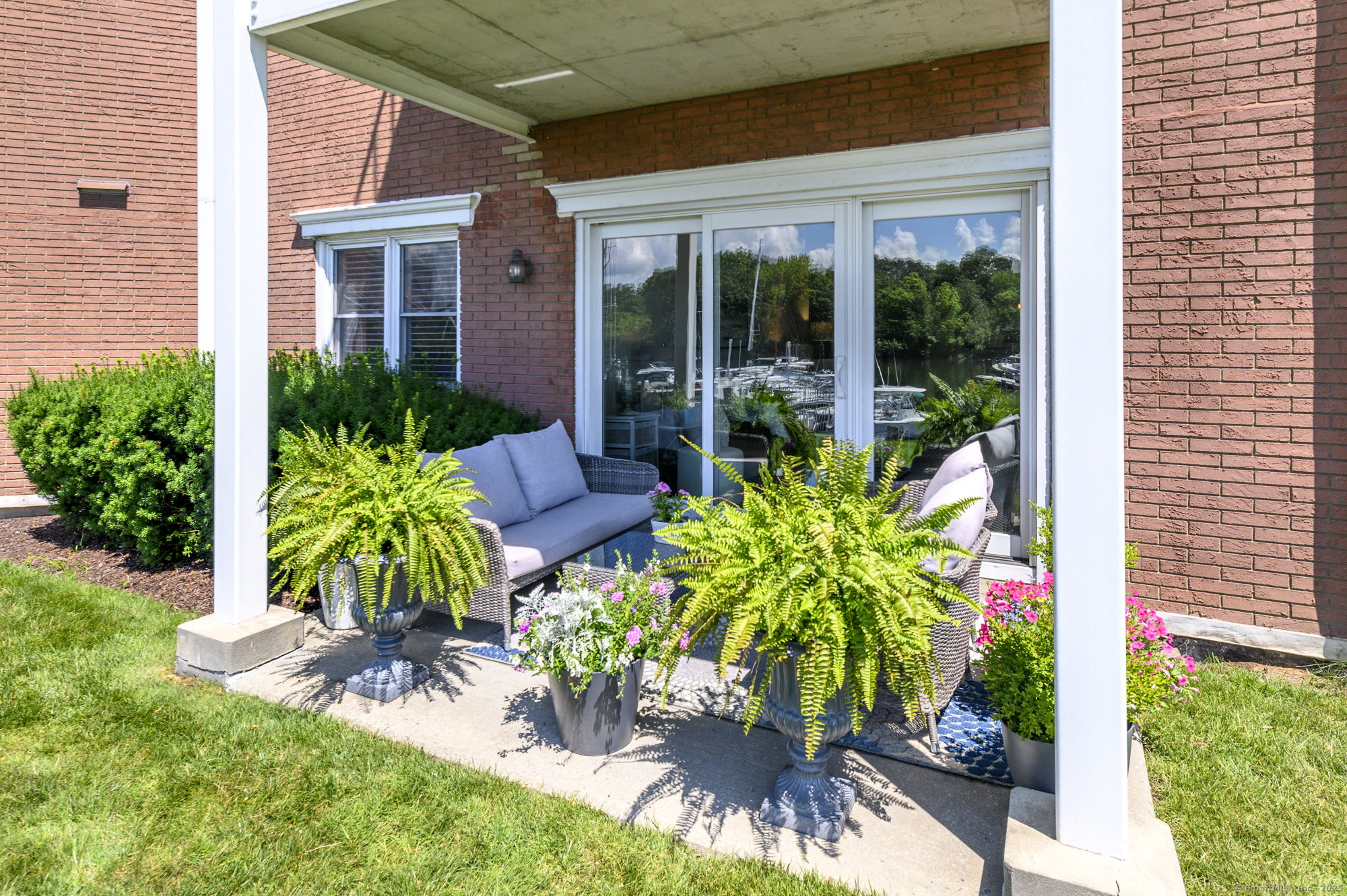 43 Harbor Drive APT 104