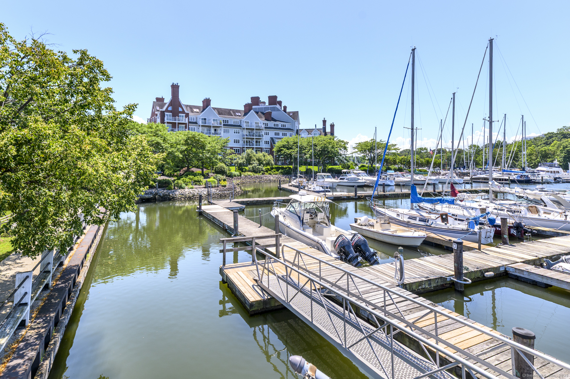 43 Harbor Drive APT 104