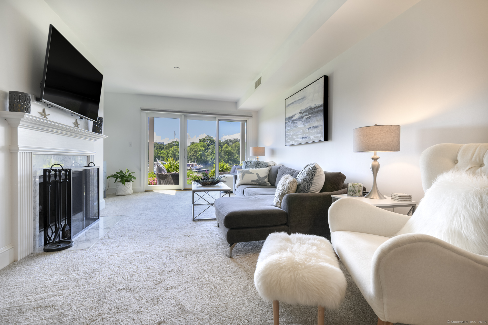 43 Harbor Drive APT 104