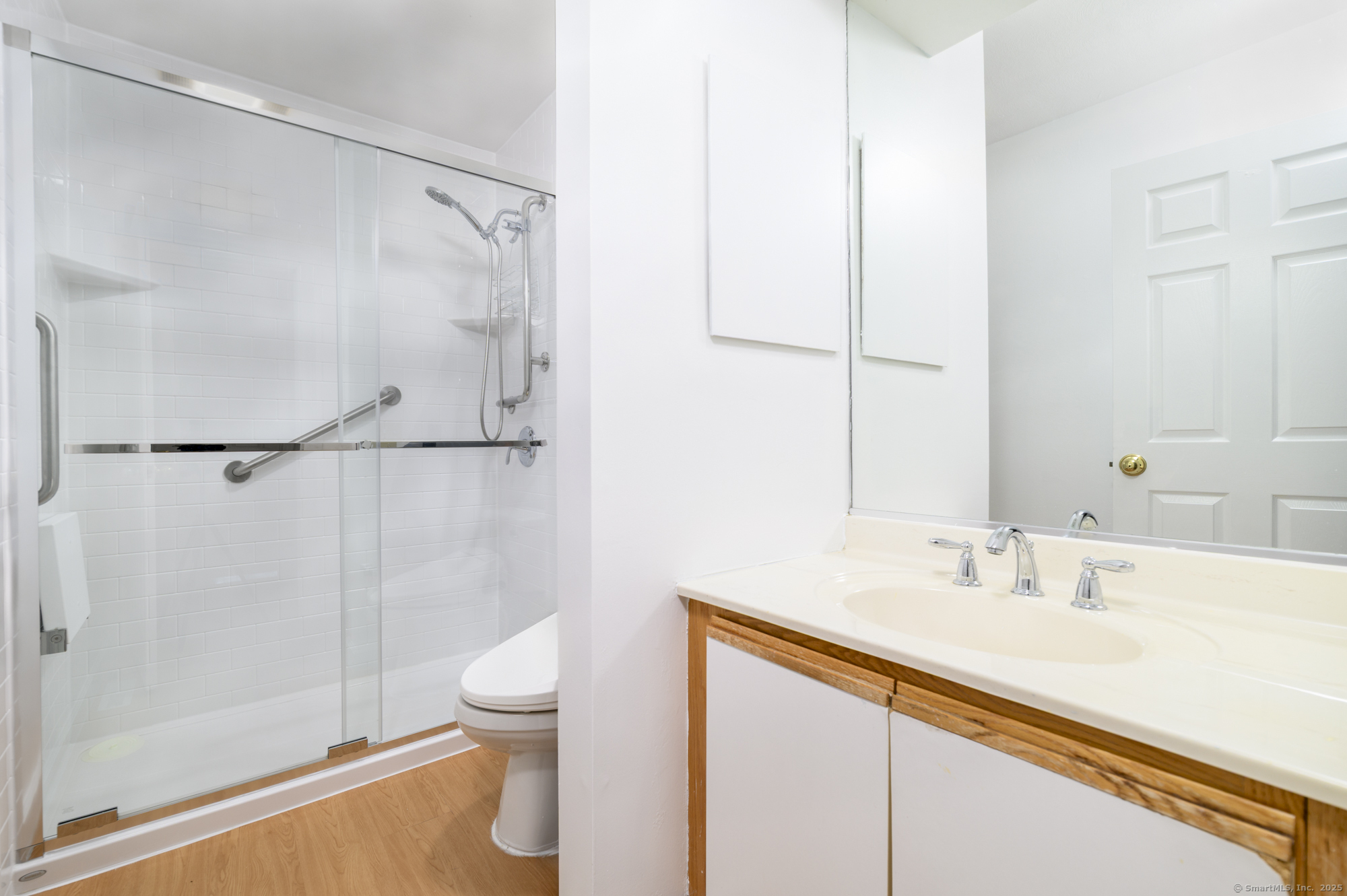123 Harbor Drive APT 311