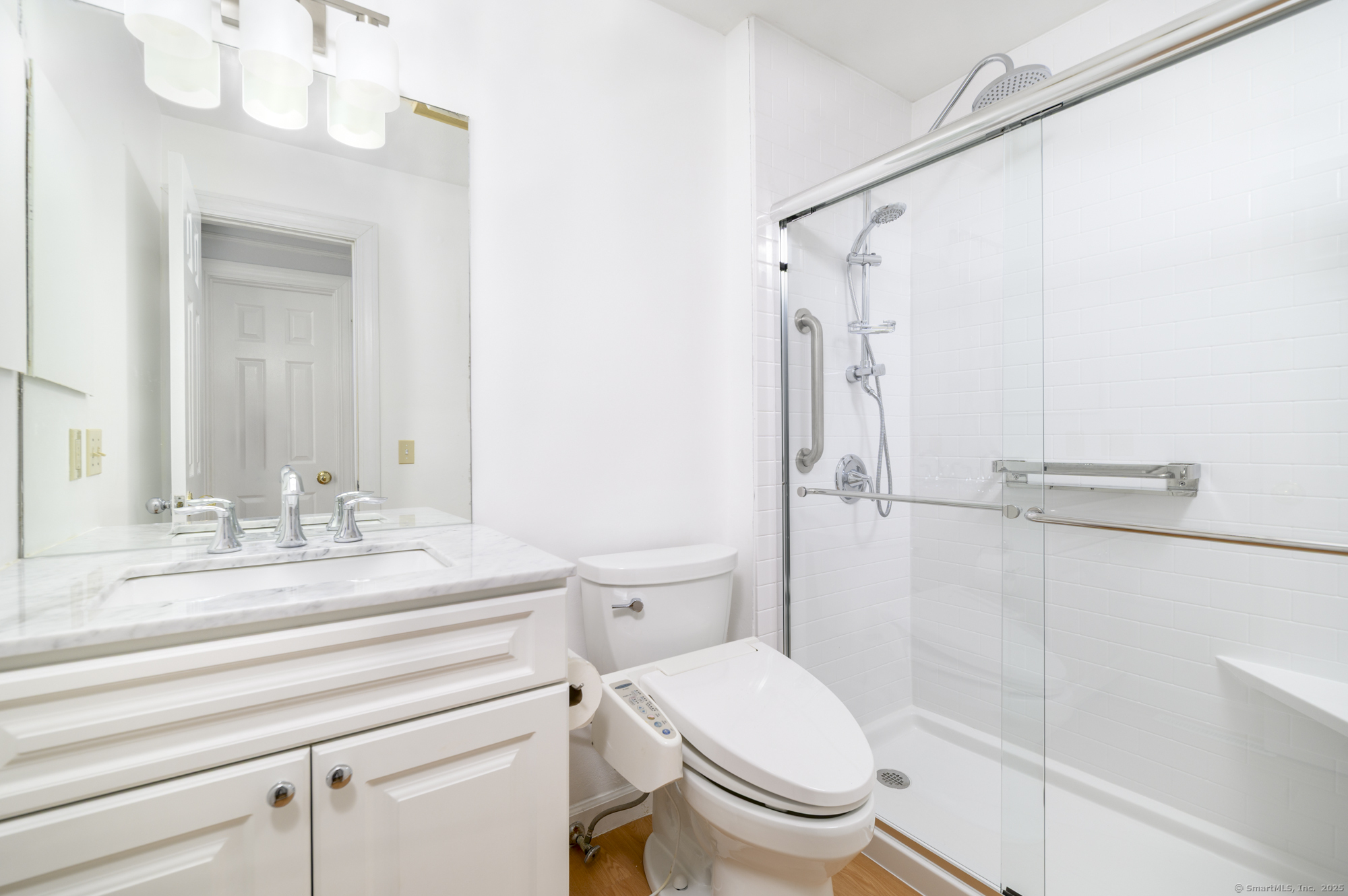 123 Harbor Drive APT 311
