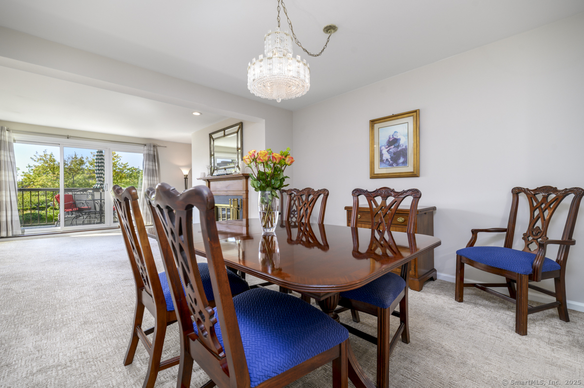 105 Harbor Drive APT 106