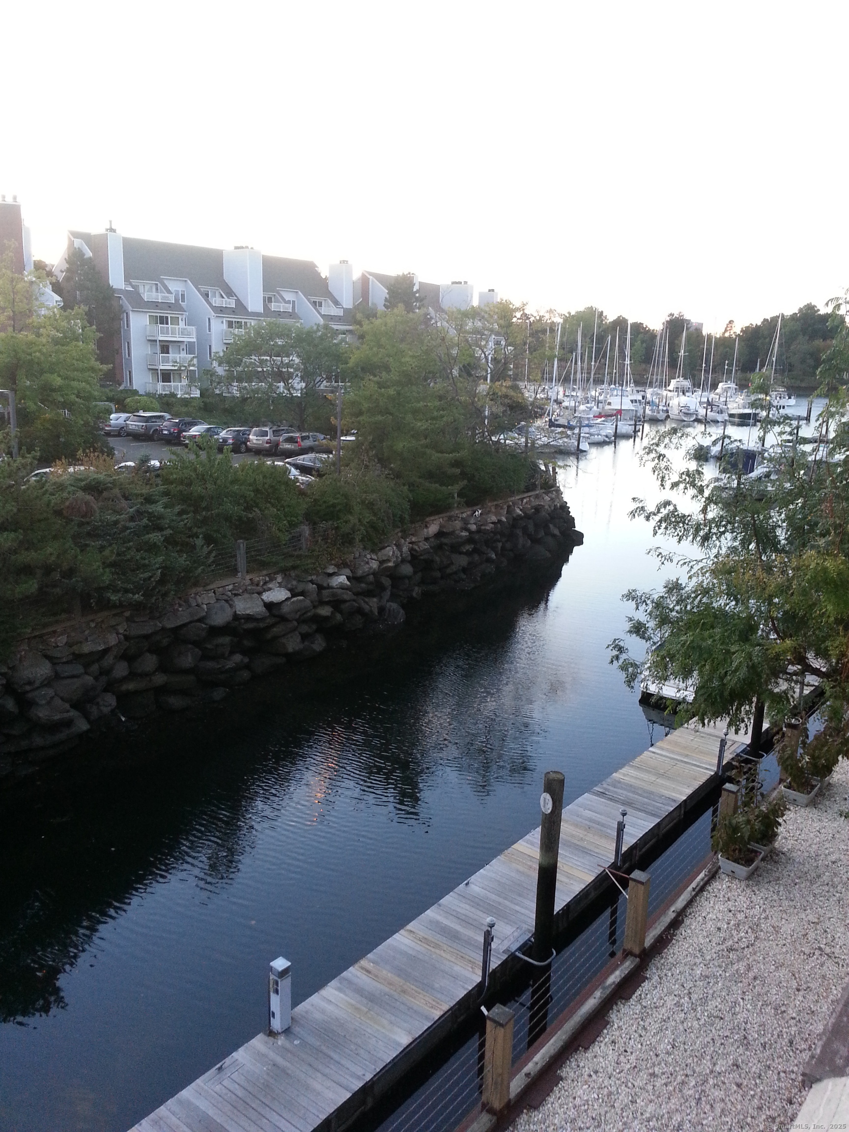 105 Harbor Drive APT 106