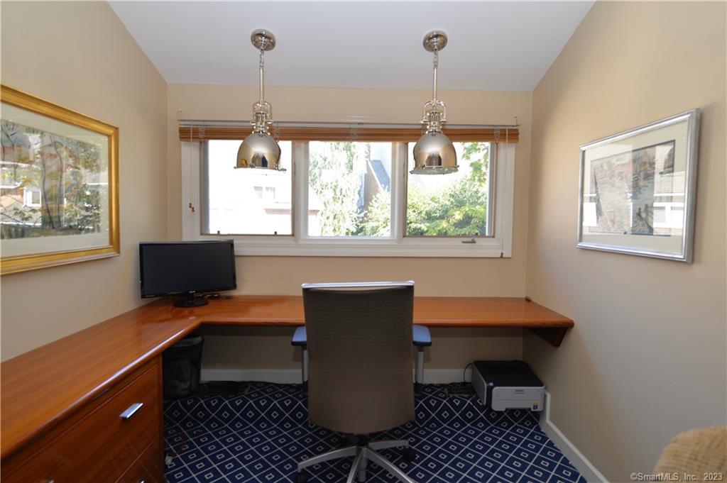 123 Harbor Drive APT 512