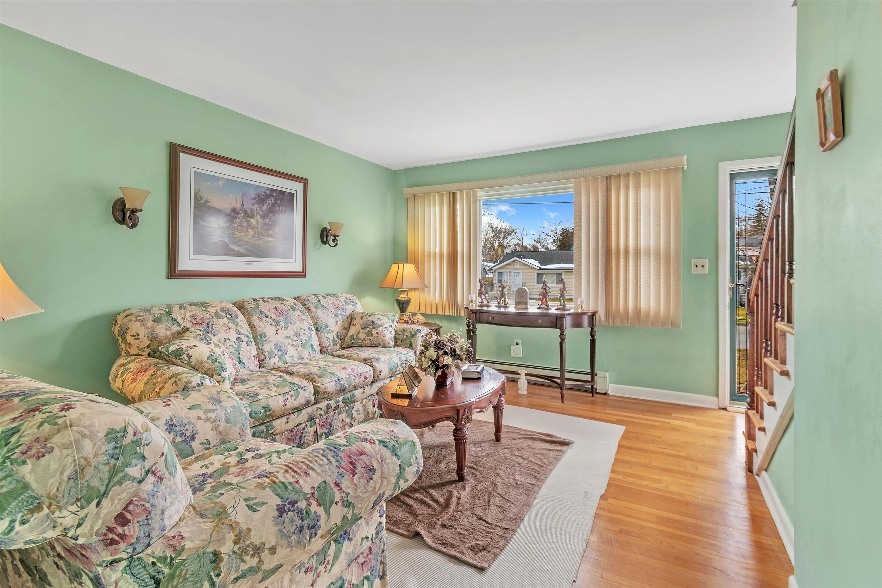 16 SIOUX AVE