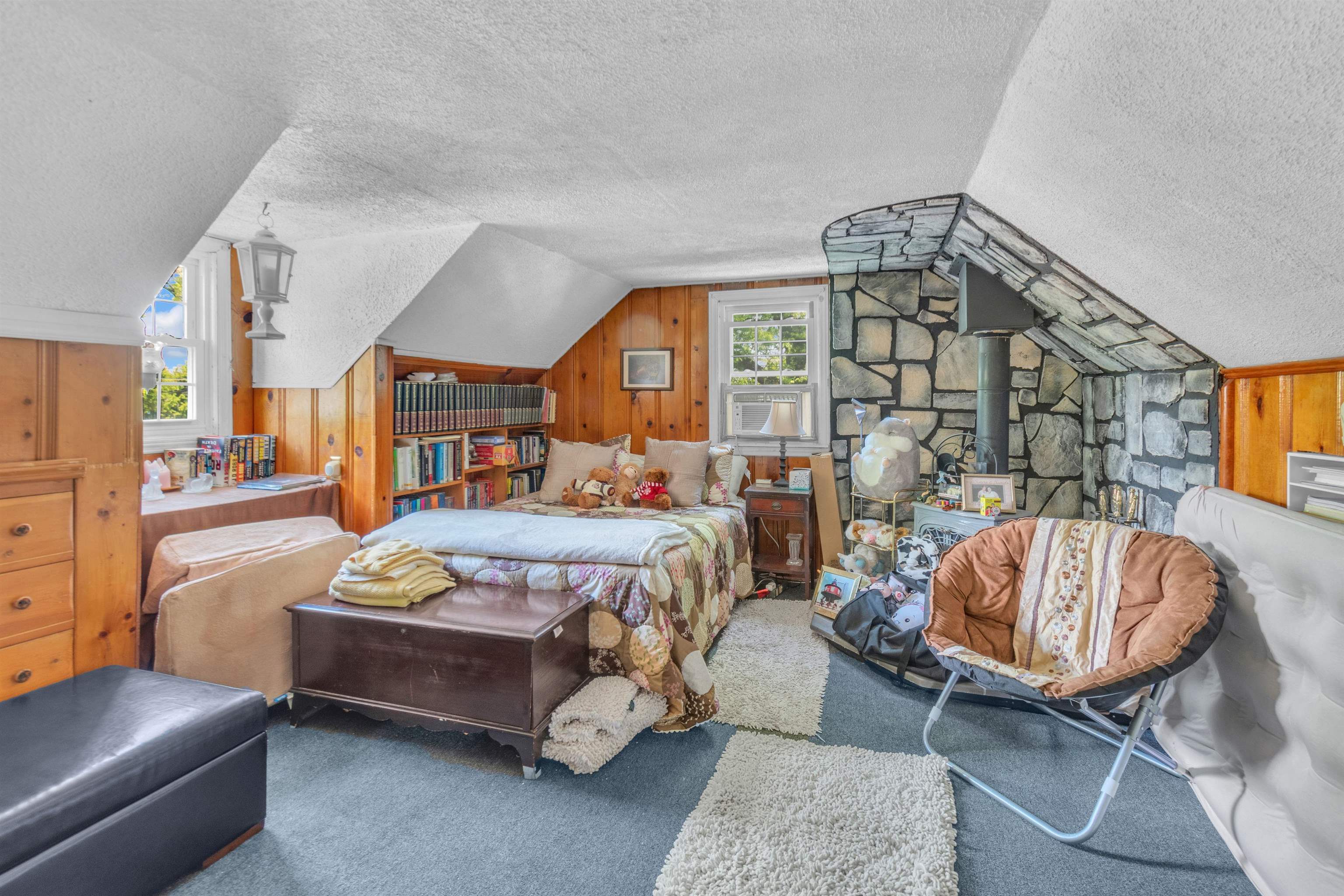 105 WILLIAM ST