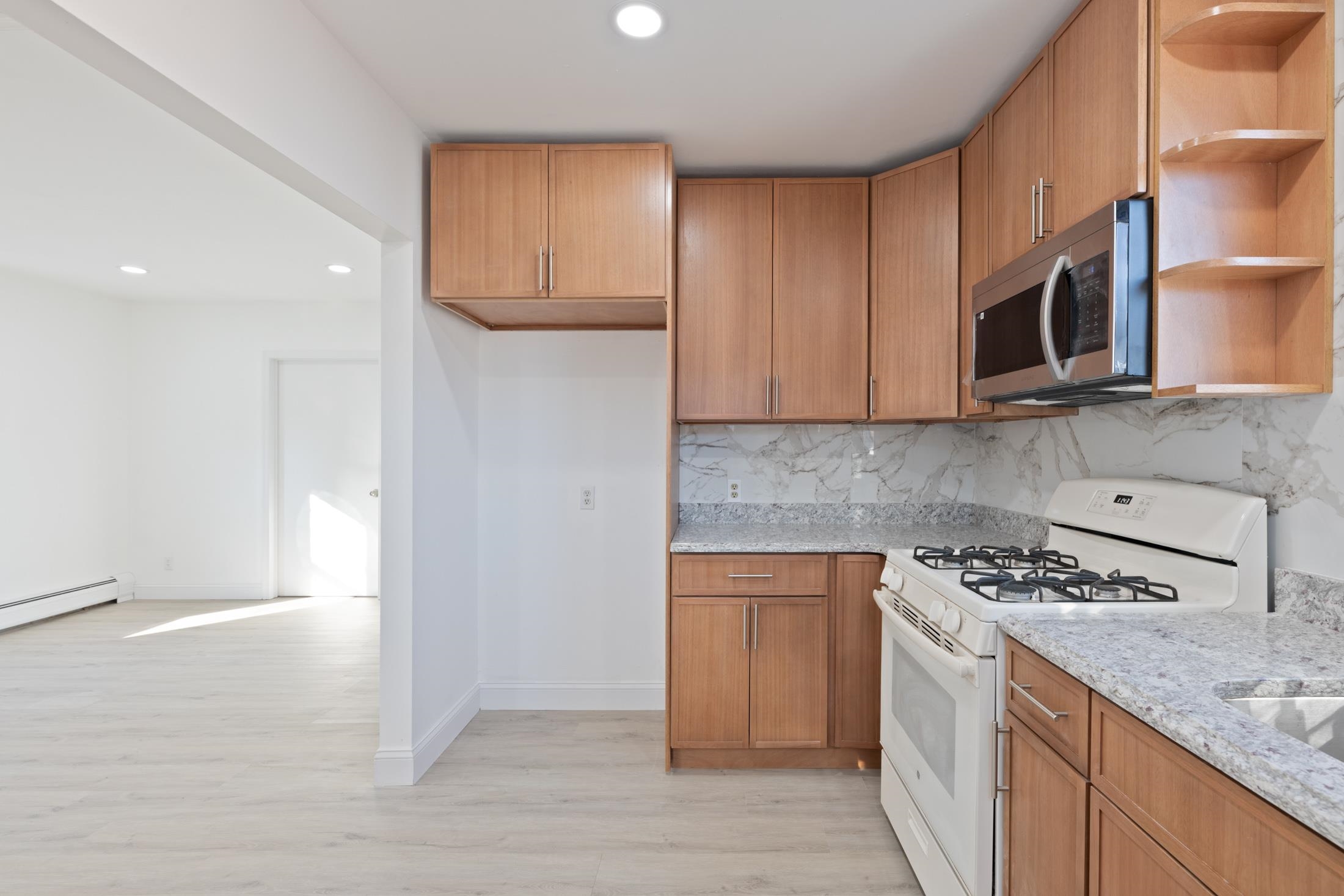 4700 ASCHOFF PL Unit: 2
