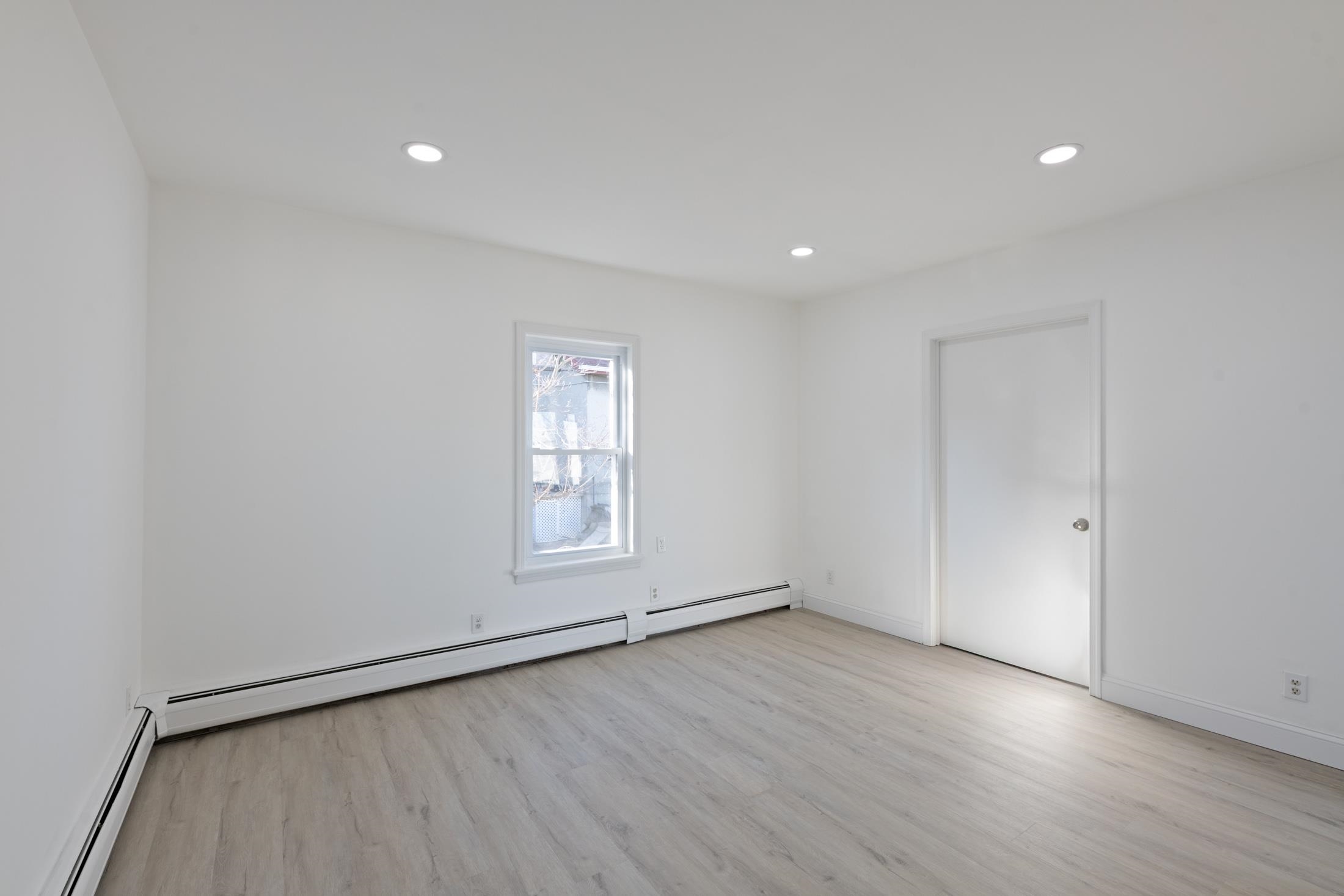 4700 ASCHOFF PL Unit: 2