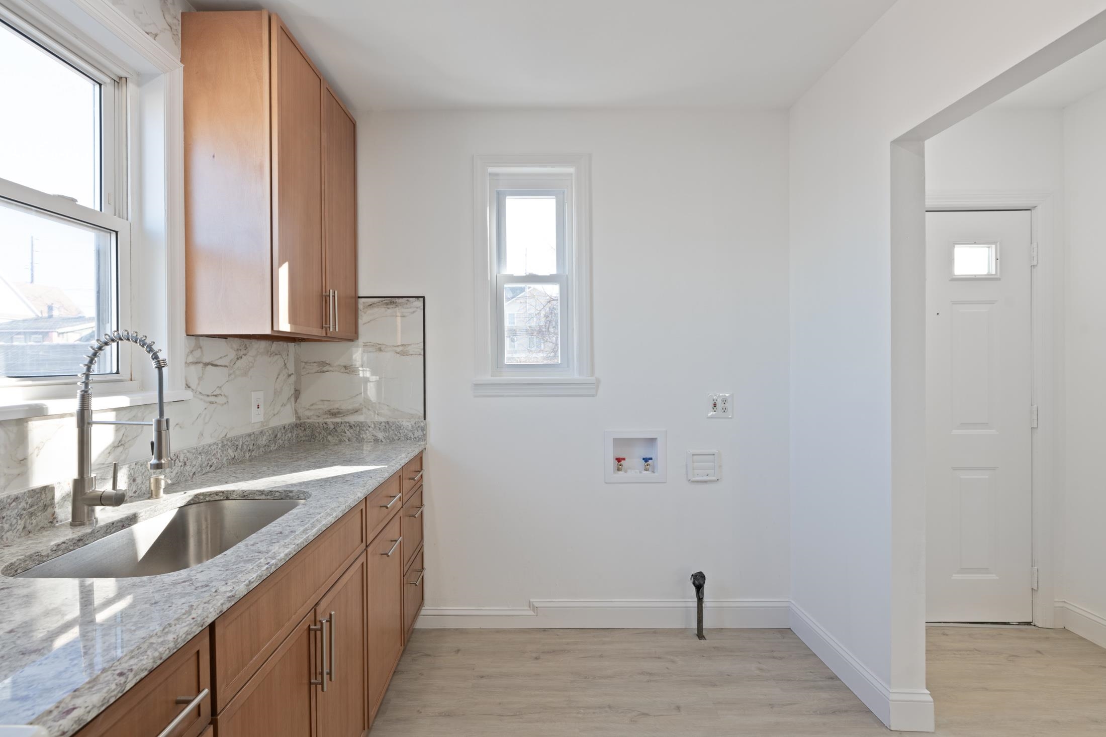 4700 ASCHOFF PL Unit: 2