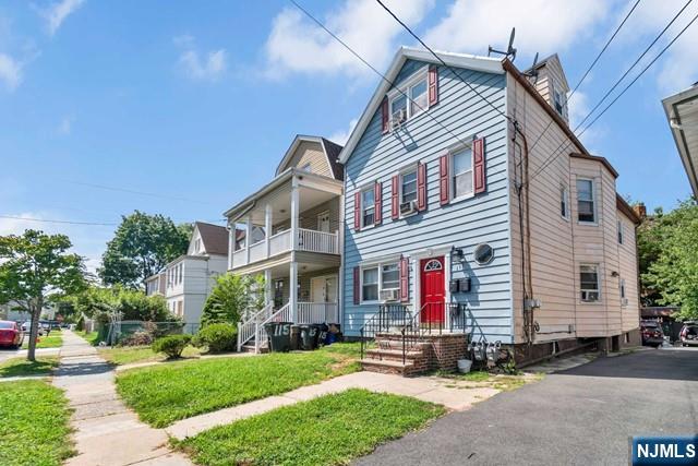 111 Willow Street