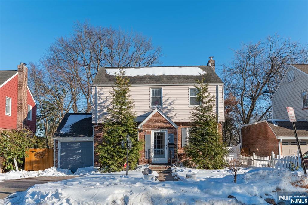 365 Rockledge Place