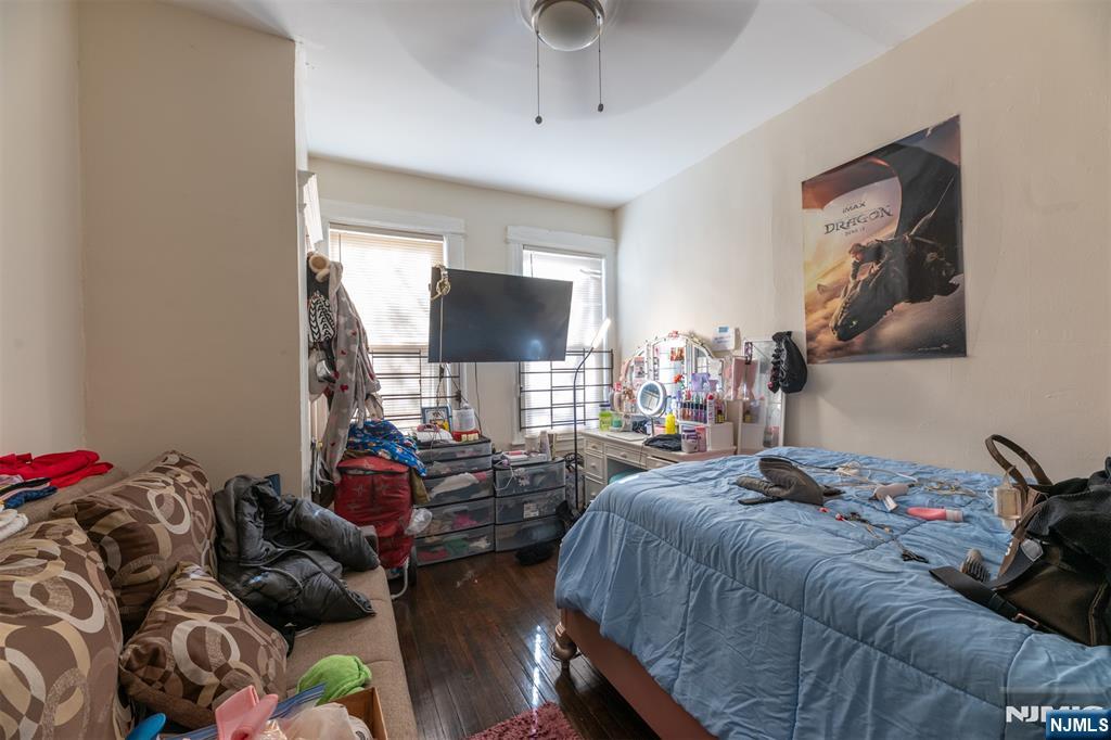 208 19th Street