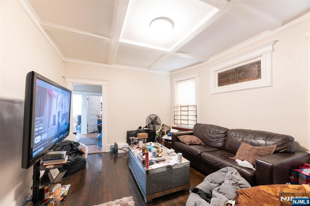 208 19th Street