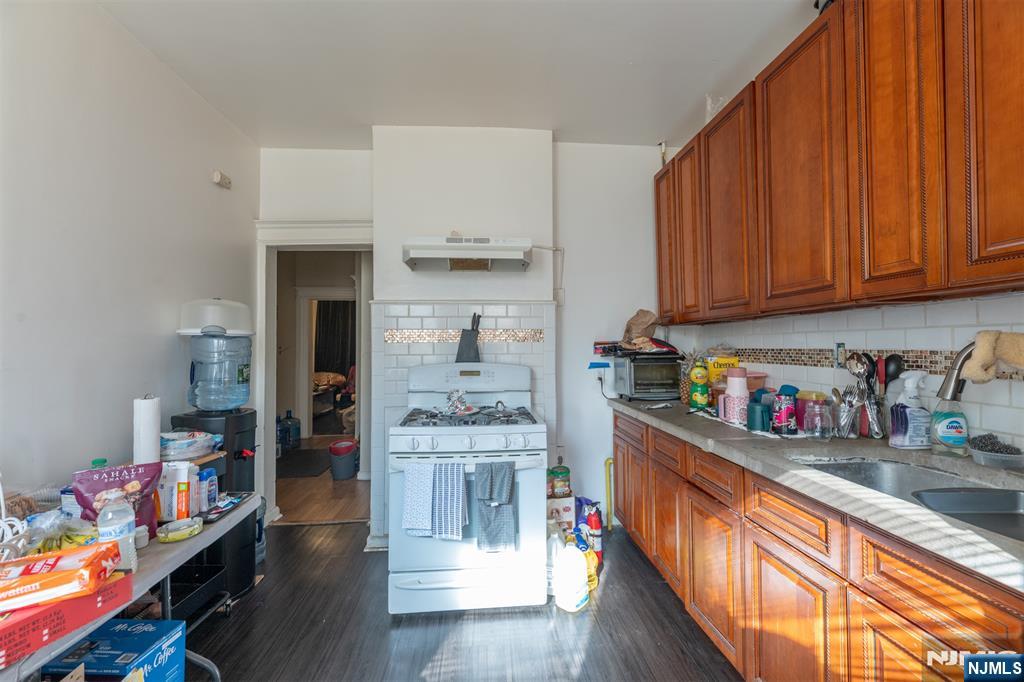 208 19th Street
