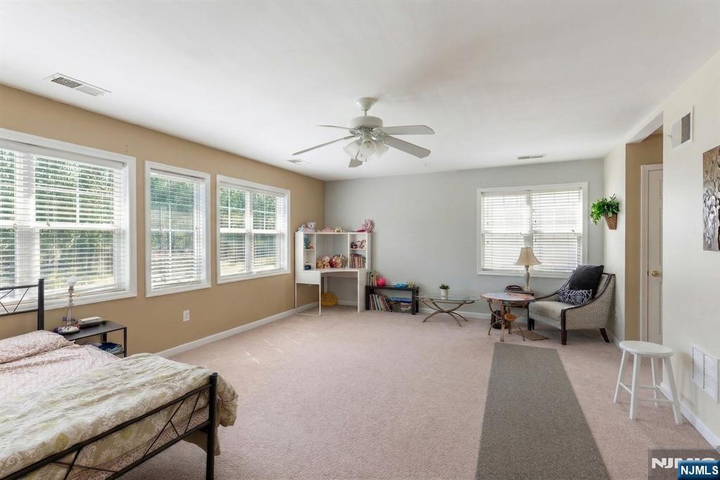 30 Mountain Avenue 11