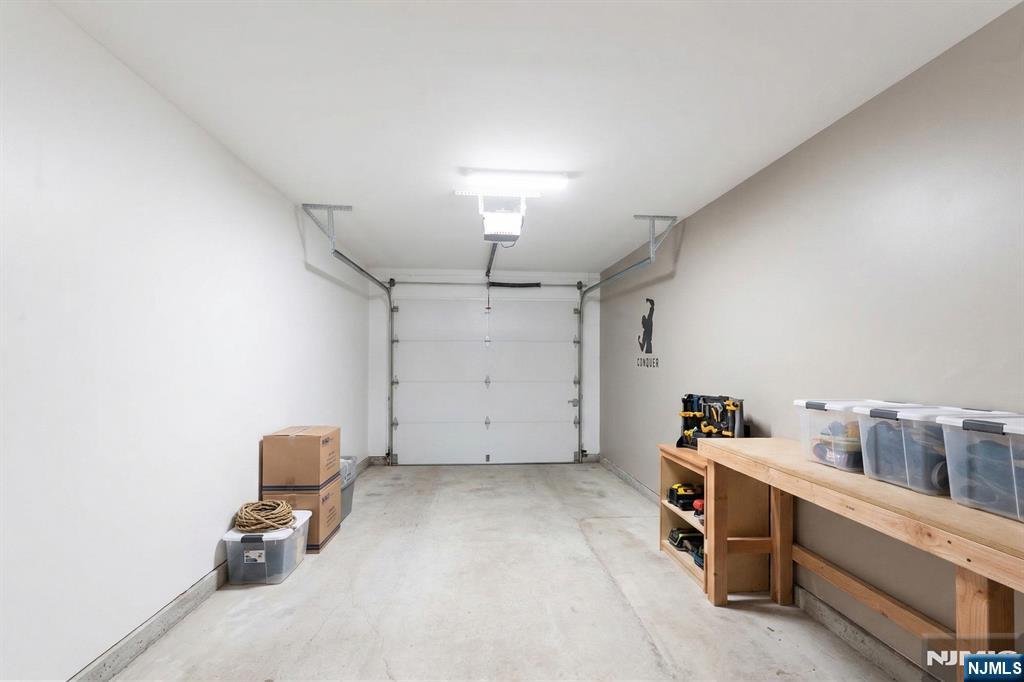 30 Mountain Avenue 11